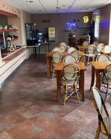 Akena City Hotel 3*