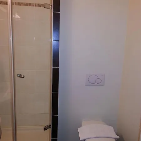 Akena Cambrai 3*