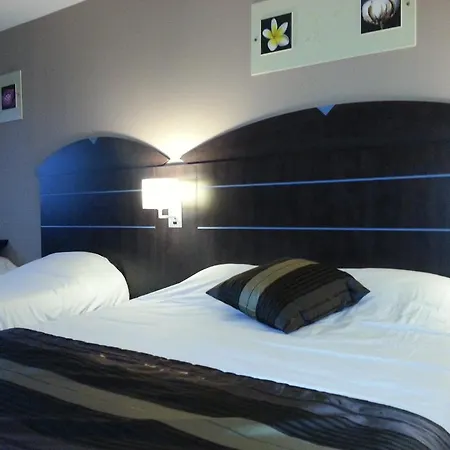Akena City Hotel Caudry