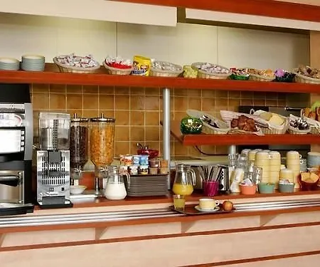 Hotel Akena City