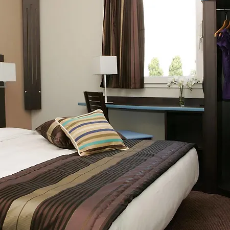 Hotel Akena City